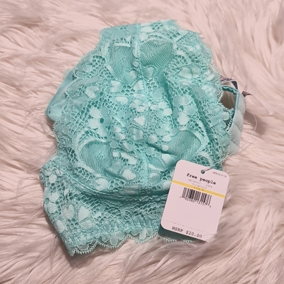 NWT Free People Galloon Lace Halter Multiple Sizes available - Picture 7 of 8